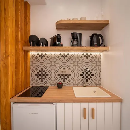 Vino Luxury 2 * Agia Anna (Naxos)