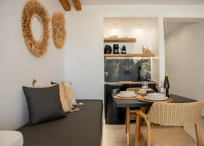 Vino Luxury 2 * Айя-Анна